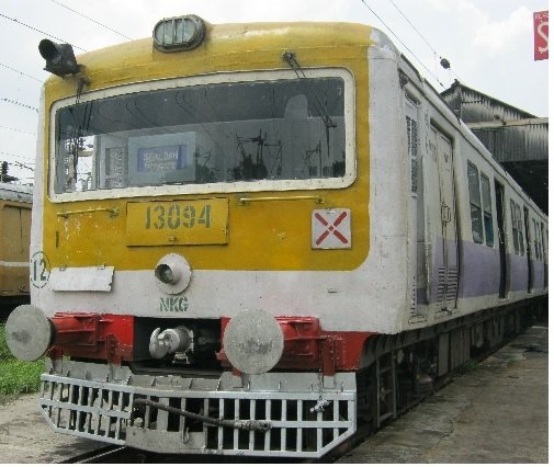 budge budge to sealdah train time